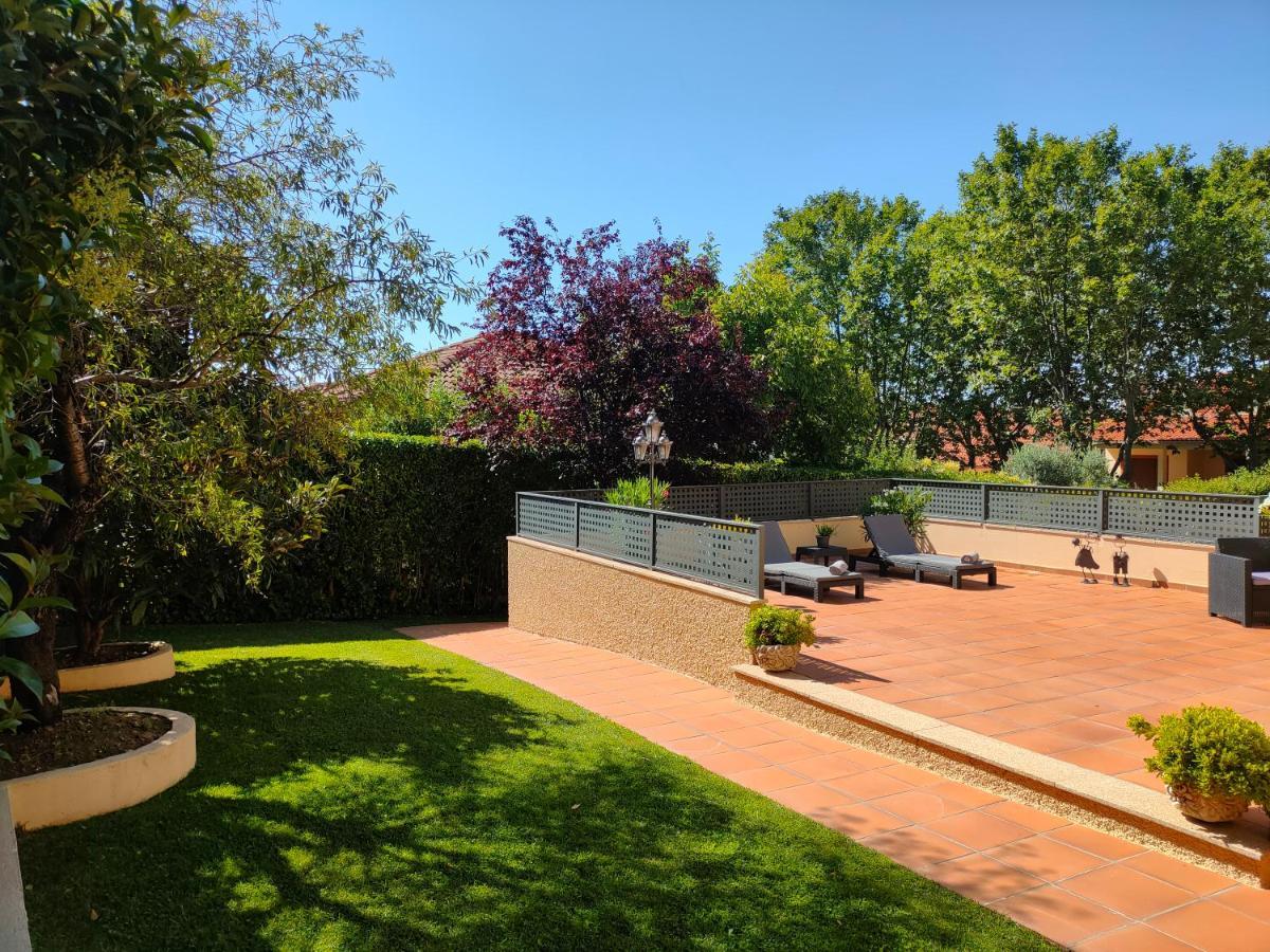 Loft Abantos - 120M2 Mas Terraza Y Jardin Independiente San Lorenzo de El Escorial Ngoại thất bức ảnh